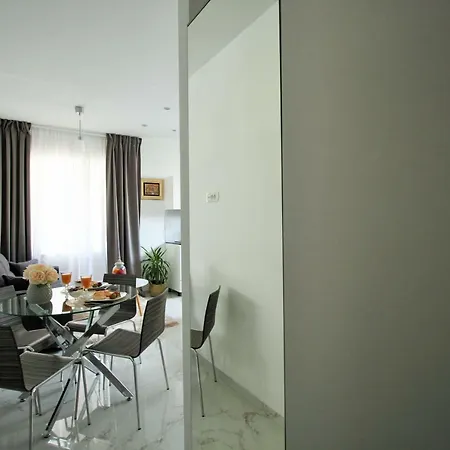 Апартаменты Centre Vivere Сплит